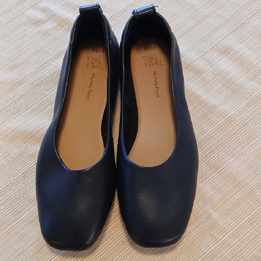 Time and True 6.5 Black Women's Flats with Memory Foam